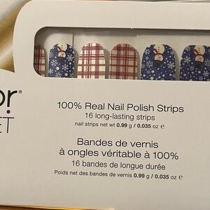 Color Street Holiday Nail Polish Strips SNOWMAN’S LAND